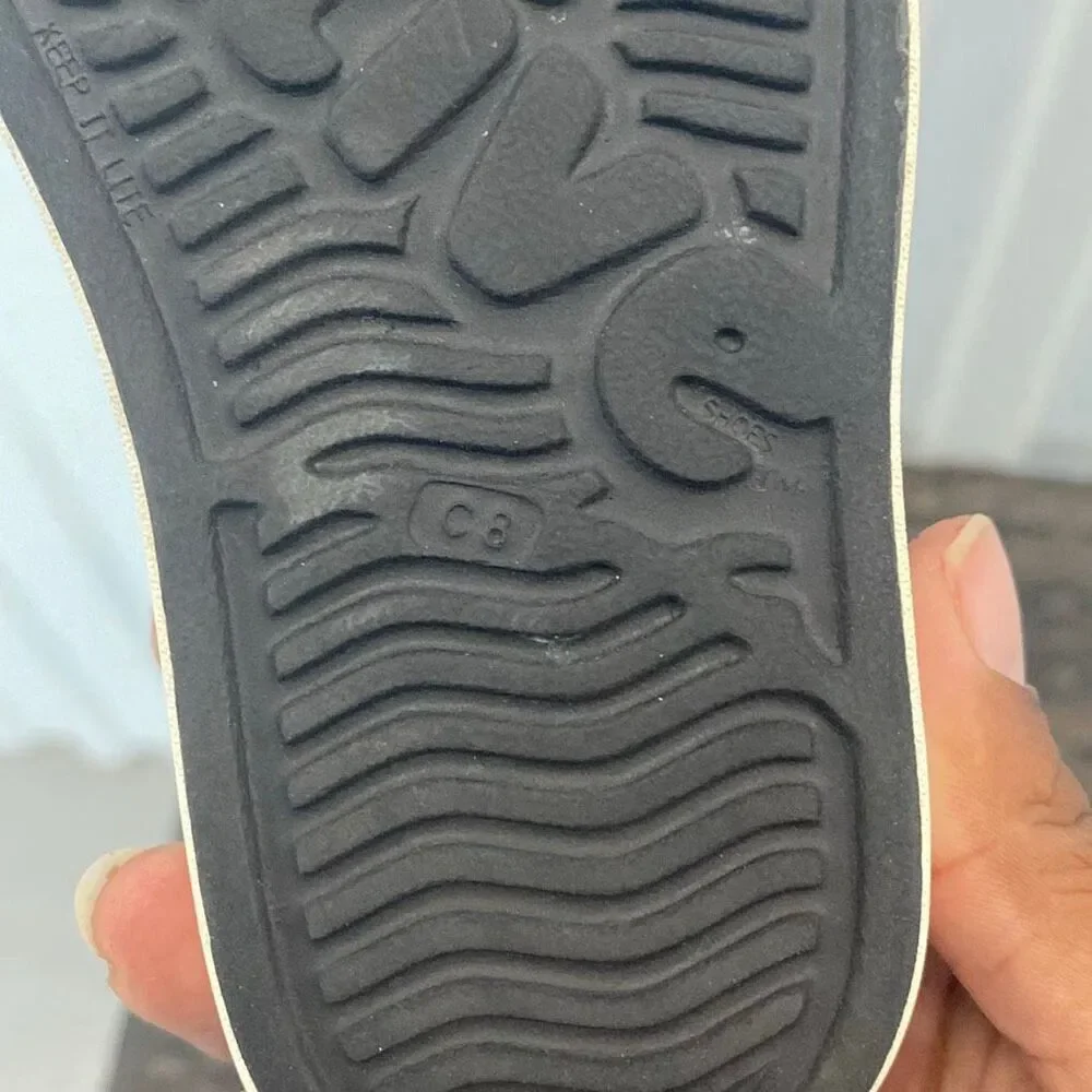 Native Jefferson shoes children size 8
